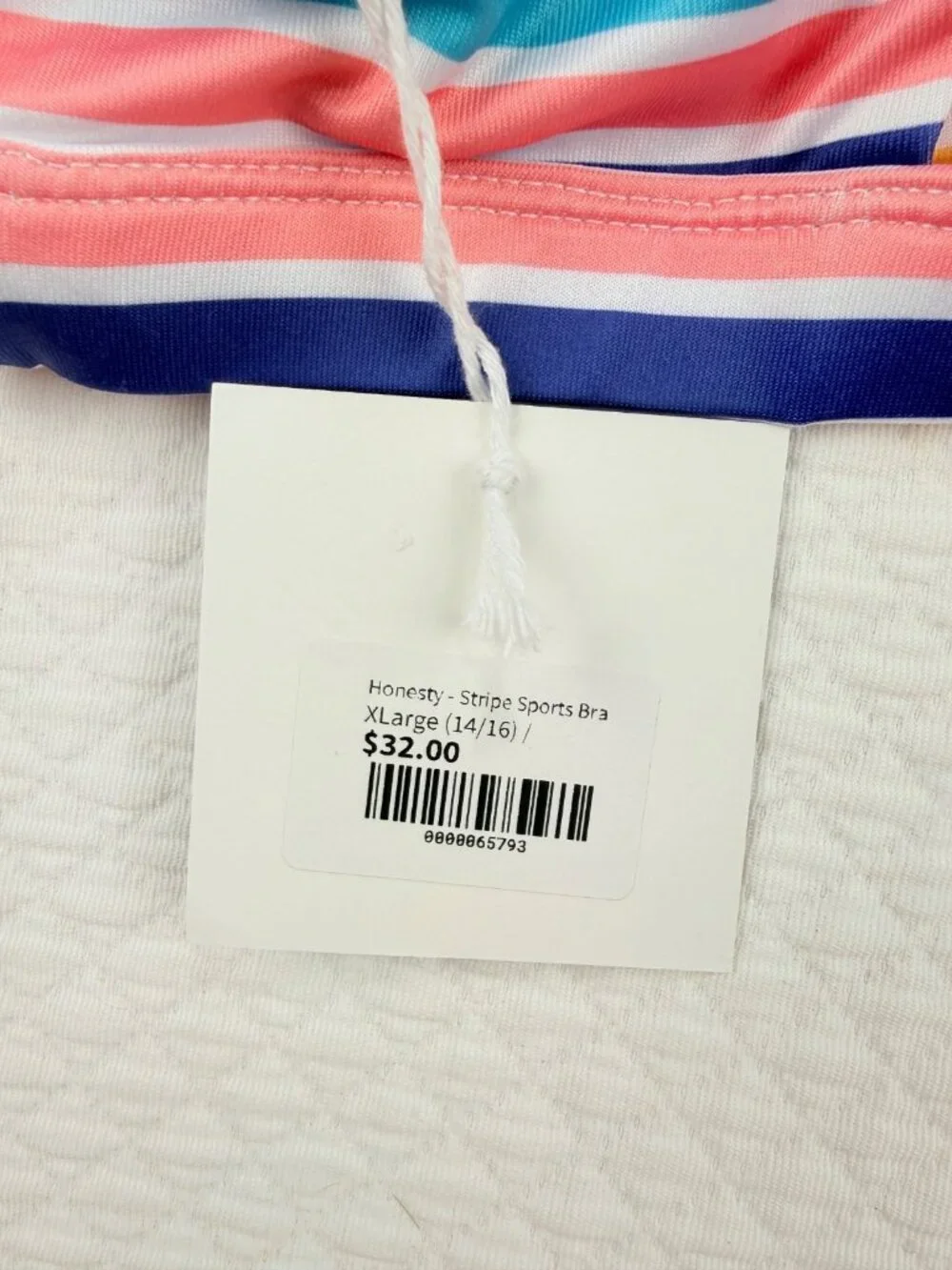 Girls Honesty Sports Bra Striped NWT Size XL ( 14 - 16 )  NWT $32